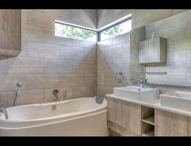 4 BEDROOM CLUSTER TO LET IN MORNINGSIDE